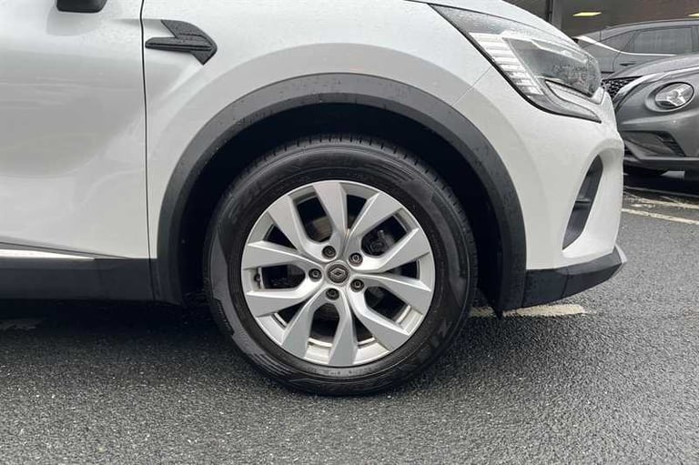 2020 Renault Captur 1.0 TCE 100 ICONIC 5DR Hatchback Petrol Manual