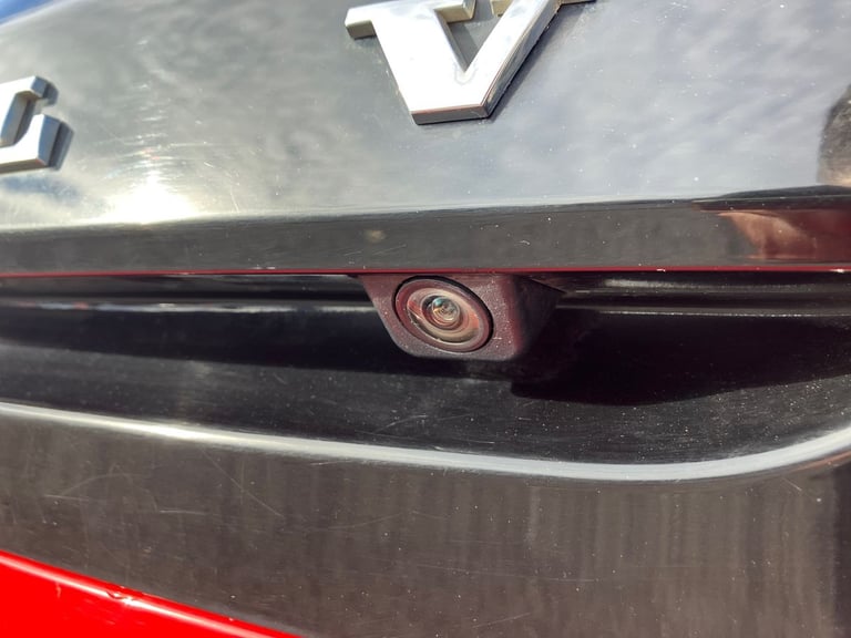 2019 Volvo V40 D3 [4 Cyl 152] Inscription Edition 5dr Geartronic Hatchback DIESEL Automatic