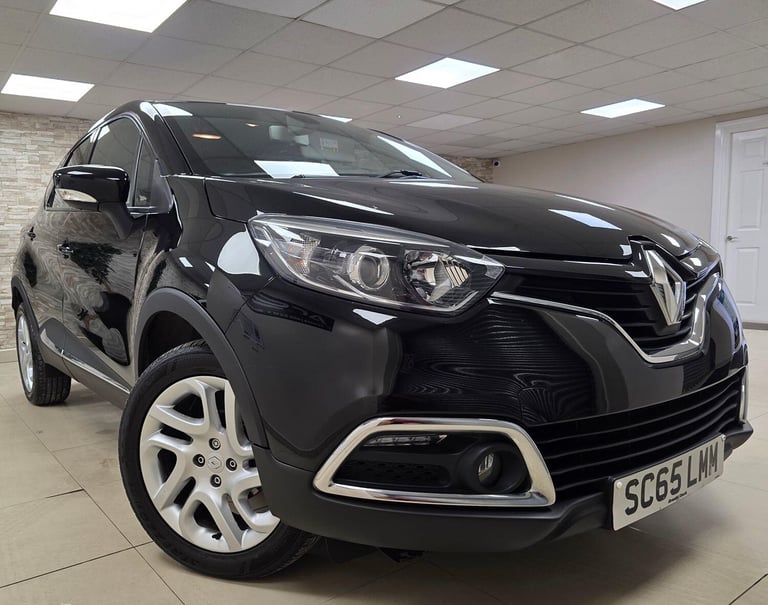 image for RENAULT CAPTUR 0.9 Dynamique Black Manual Petrol 2015 WARANTY 12 MONTHS MOT
