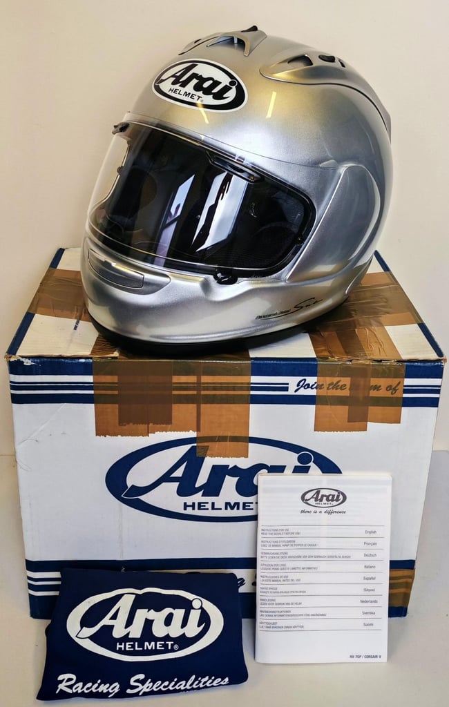 RARE #ARAI RX-7 GP - MOTORCYCLE HELMET - ALUMINIUM SILVER - LARGE - EXCEL COND