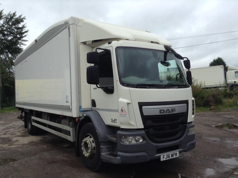 image for DAF TRUCKS LF