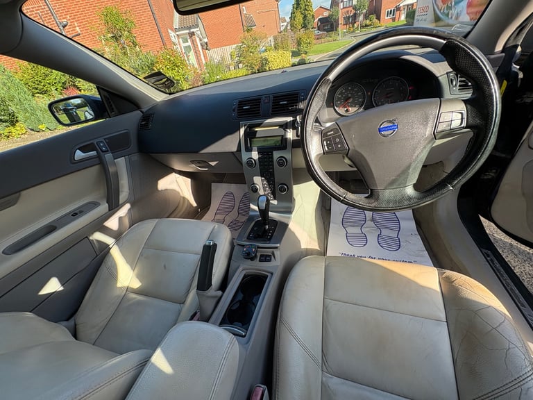 Volvo, C70, Convertible, 2006, Semi-Auto, 2435 (cc), 2 doors
