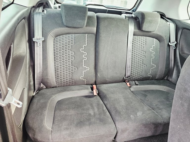 2014 Fiat Punto 1.2 GBT 3dr HATCHBACK Petrol Manual