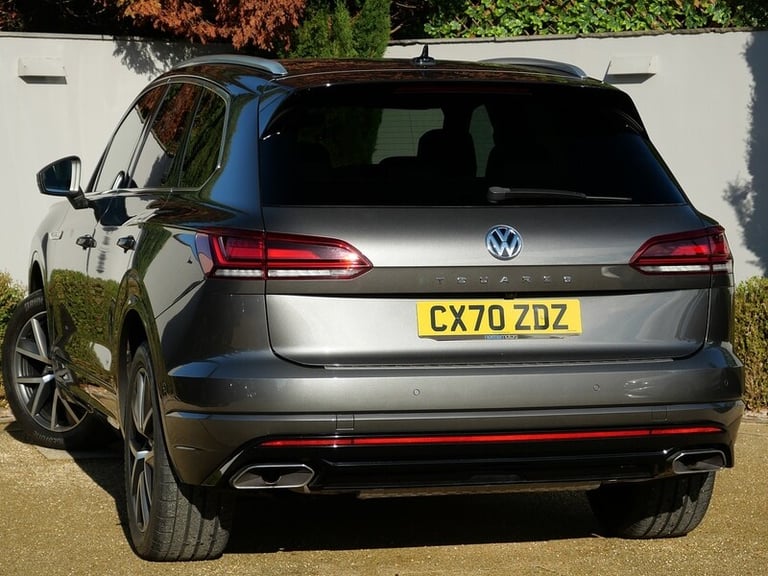 2020 Volkswagen Touareg 3.0 V6 TDI 4Motion R-Line 5dr Tip Auto ESTATE DIESEL Automatic