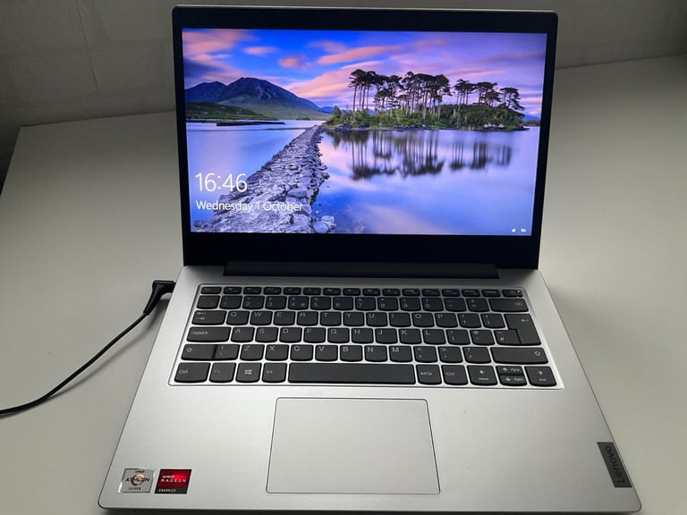 Lenovo silver laptop windows 10