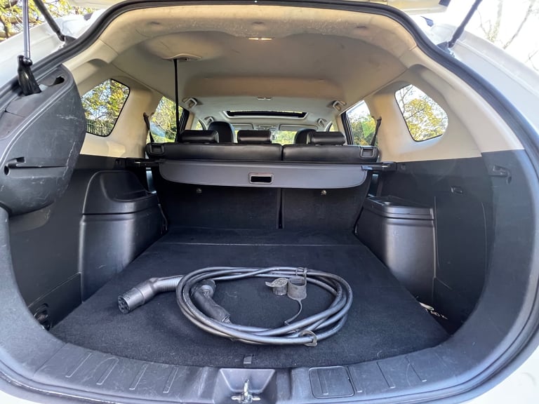 2014 MITSUBISHI OUTLANDER PHEV, GX4H,AUTO, HYBRID, (1998 cc), SERVICE HISTORY,   