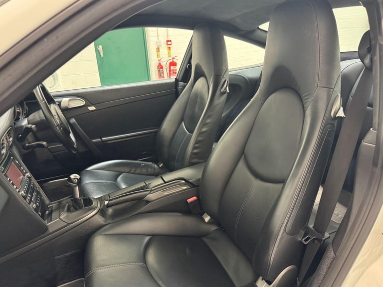 2010 Porsche 911 3.6 997 Carrera Coupe 2dr Petrol Manual (242 g/km, 345 bhp) COUPE Petrol Manual
