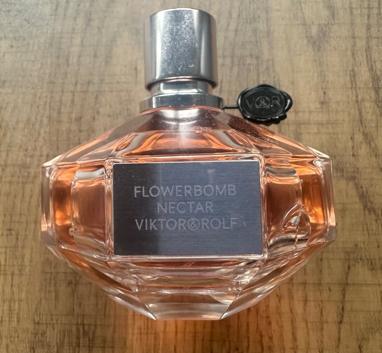 image for Flowerbomb Nectar by Viktor & Rolf 90ml