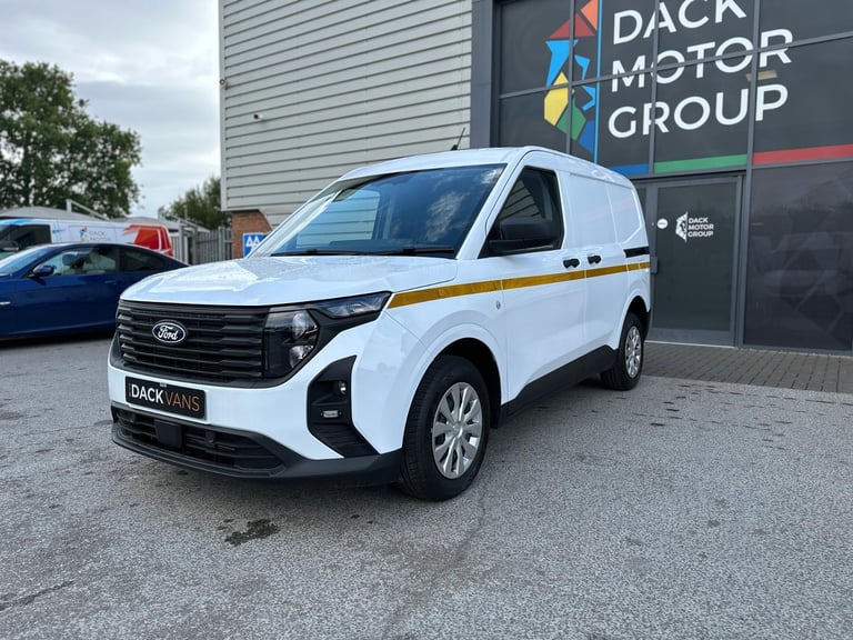 75 Reg Ford Transit Courier 1.5 Trend Euro 6, Utility, Civils Site Van, Air-Con