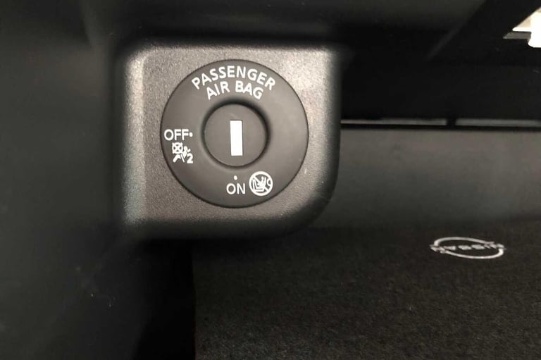 2022 Nissan Leaf 110kW N-Connecta 39kWh 5dr Auto HATCHBACK Electric Automatic