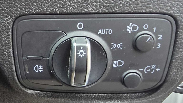 2019 Audi Q2 30 TFSI Sport 5dr SUV Petrol Manual