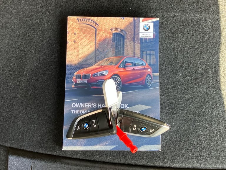 2019 BMW 2 Series 220i SE 5dr DCT Hatchback PETROL Automatic