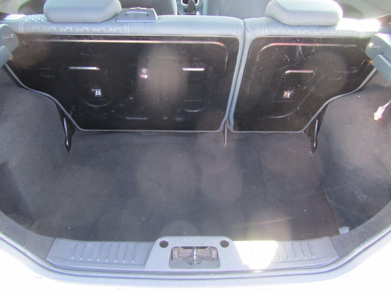 FORD FIESTA 1.3 Zetec 2010
