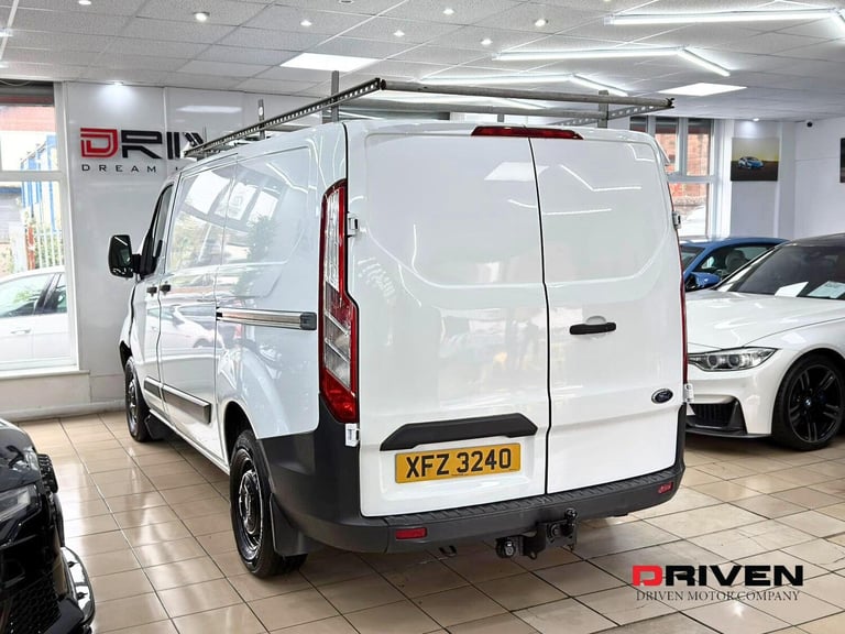FORD TRANSIT CUSTOM 2.2 TDCI 290 ECO TECH TREND PANEL VAN +EURO 6 +FREE DELIVERY