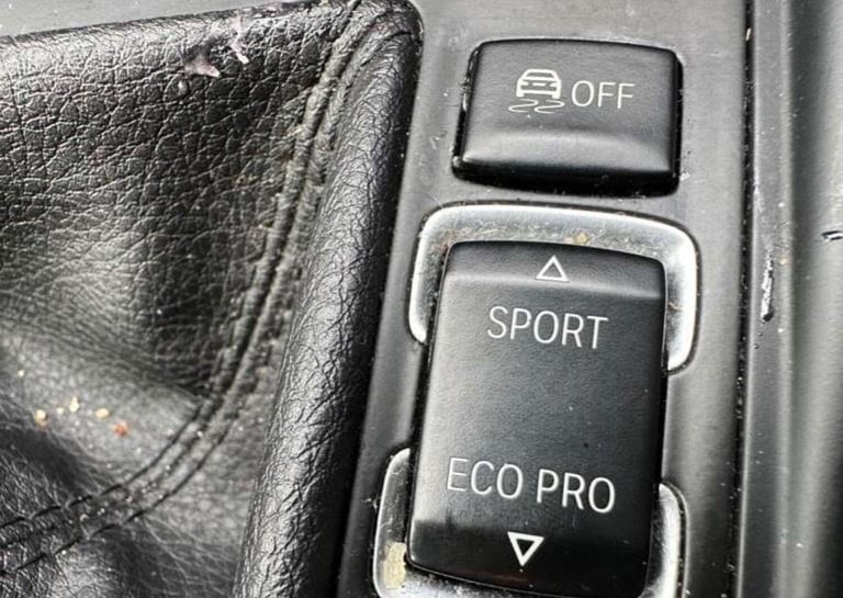 2012 BMW 1 Series 114i ES 3dr HATCHBACK PETROL Manual