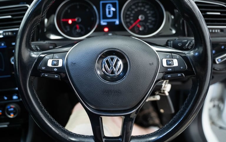 2020 20 VOLKSWAGEN GOLF 1.6 TDI GT EDITION HATCHBACK 5DR DIESEL MANUAL EURO 6 (S