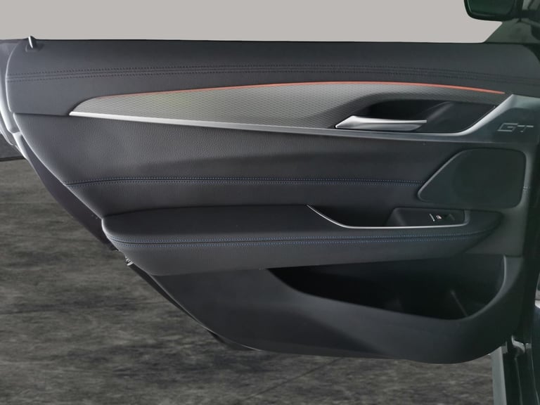 2020 BMW 6 Series Gran Turismo 2.0 620d M Sport GT 5dr Diesel Auto Euro 6 (s/s) (190 ps) - CARPLA...