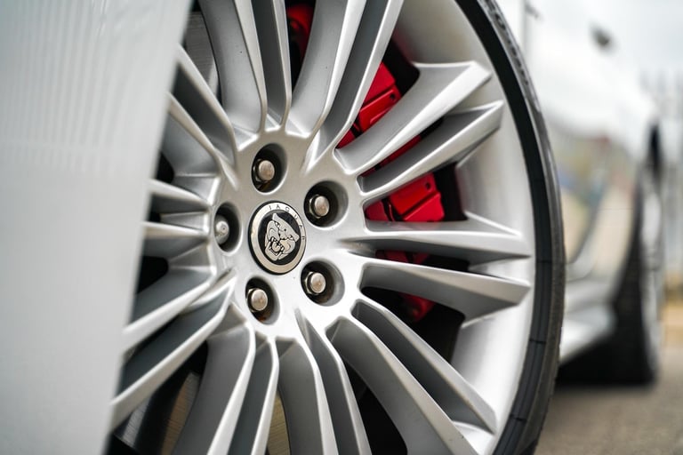 2011 Jaguar XKR 5.0 V8 Auto Euro 5 2dr CONVERTIBLE Petrol Automatic