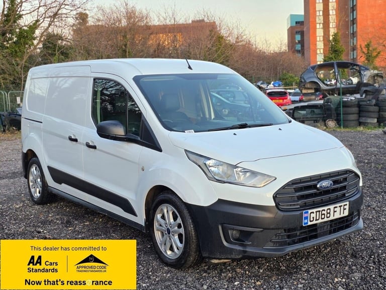 image for 2019 Ford Transit Connect 1.5 230 EcoBlue Crew Van Auto L2 Euro 6 (s/s) 6dr Crew Van Diesel Autom...