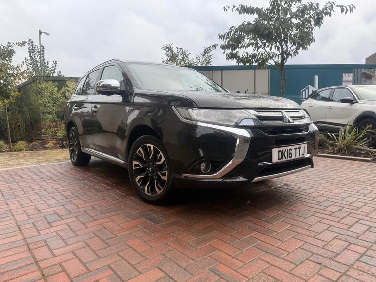 image for 2016 Mitsubishi Outlander 2.0 12kWh GX3h+ 4Work CVT 4WD Euro 6 (s/s) 5dr PANEL VAN Petrol/Electri...