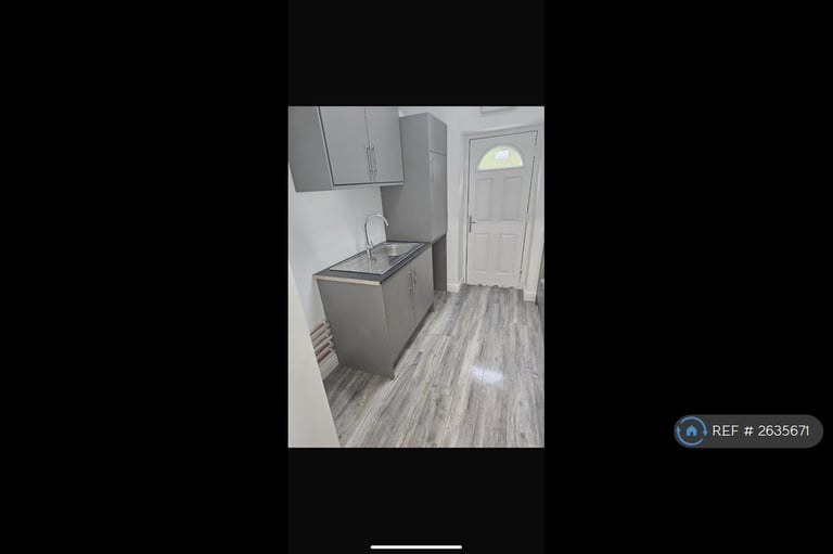 1 bedroom in Devonshire Street, Keighley, BD21 (#2635671)
