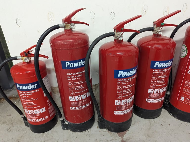 Water and powder Fire extinguisher 