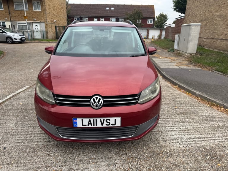2024 Volkswagen Touran 1.4 TSi Auto MPV PETROL Automatic