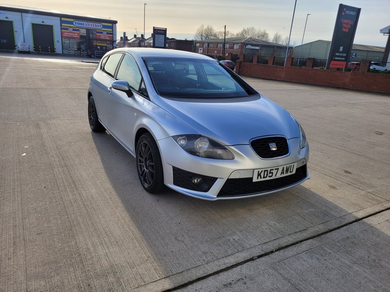 2007 SEAT Leon 1.6 Reference 5dr HATCHBACK Petrol Manual