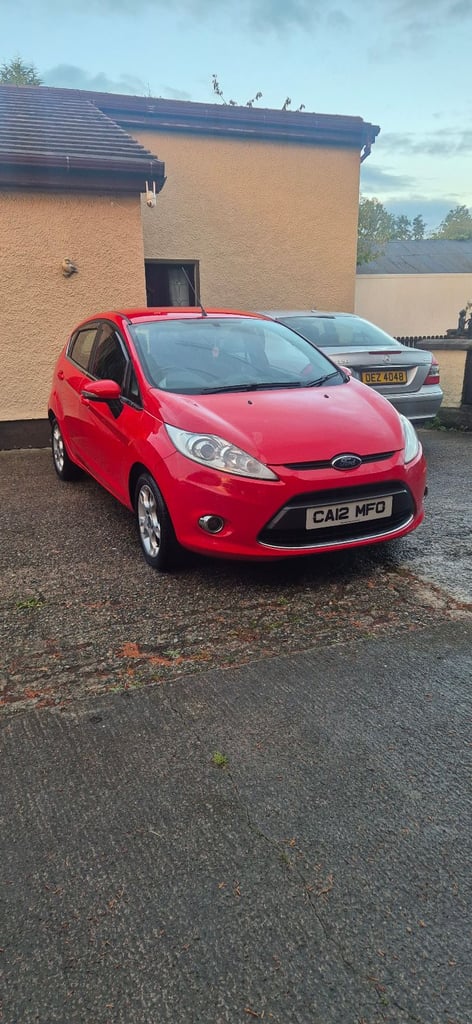 Ford, FIESTA, Hatchback, 2012, Manual, 1399 (cc), 5 doors