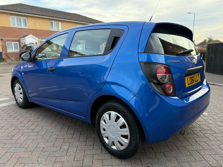 Chevrolet, AVEO, Hatchback, 2012, Manual, 1229 (cc), 5 doors