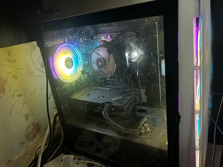  Infinity White, AMD Ryzen 5 5500, NVIDIA RTX 4060 8GB - Windows 10