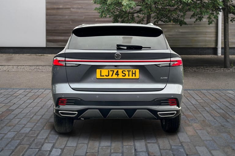 2025 MG MG HS 1.5 T-GDI Trophy 5dr ESTATE PETROL Manual