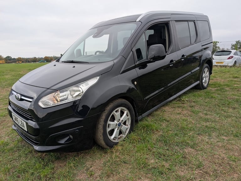 Ford Tourneo Connect GRAND TITANIUM TDCI auto automatic hpi clear 7 seater ulez