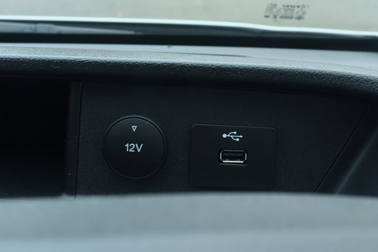 2021 Ford Transit 2.0 350 EcoBlue Leader Chassis Cab 2dr Diesel Manual FWD L4 Euro 6 (s/s)  CHASS...