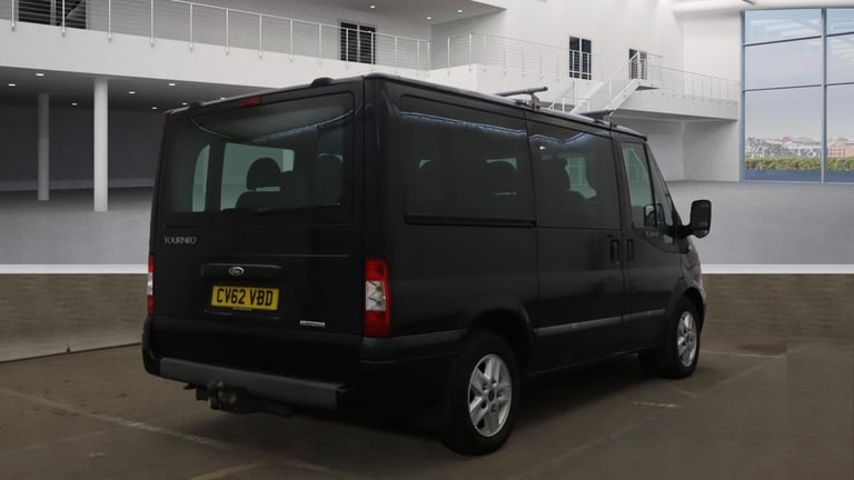 Ford Transit Tourneo 2.2 TDCi 280 Limited 9 Seat Minibus DIESEL MANUAL 2012/62
