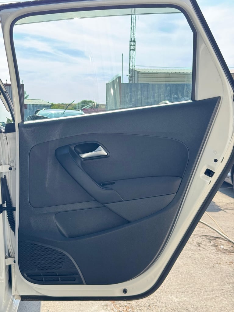 2025 Volkswagen Polo 1.4 tsi bluemotion DSG Hatchback PETROL Automatic