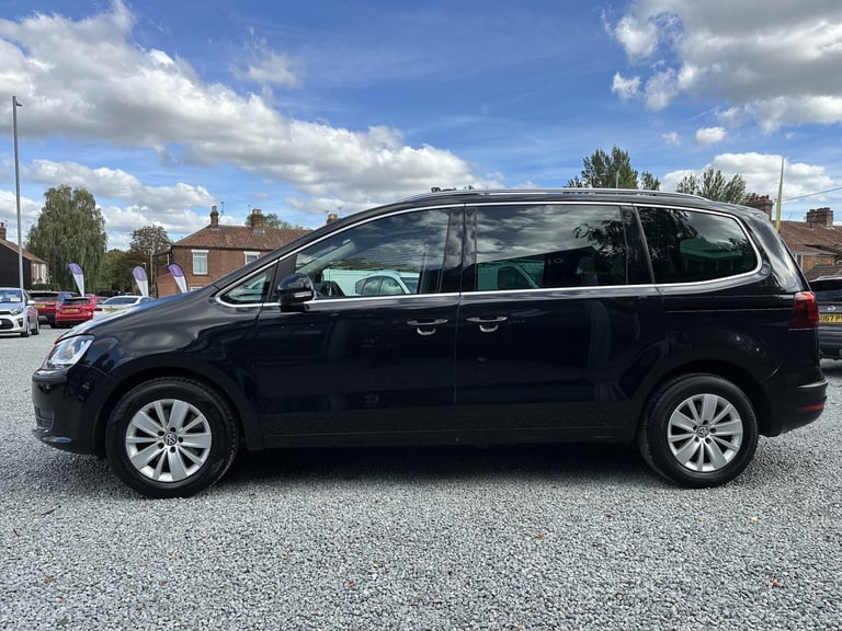 2016 Volkswagen Sharan 2.0 TDI BlueMotion SE Diesel Manual 5 Door MPV Black