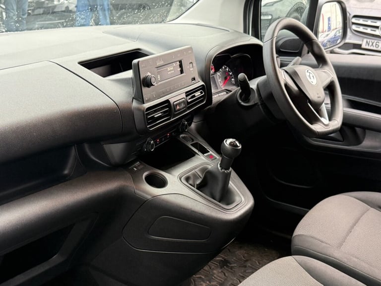 2019 Vauxhall Combo 1.6 Turbo D 2000 Edition Panel Van 4dr Diesel Manual L1 H1 Euro 6 (75 ps) PAN...