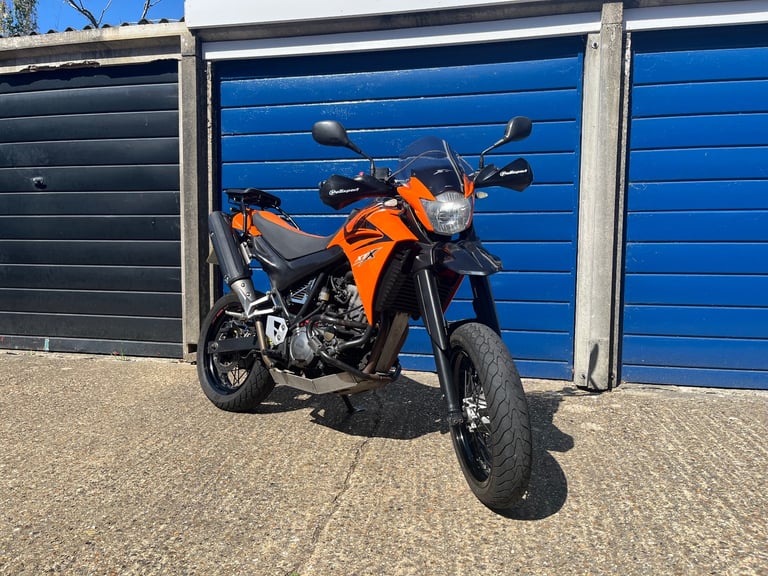 image for YAMAHA XT660X (2006) - LOADS OF EXTRAS + TOPBOX - ALL OFFERS CONSIDERED