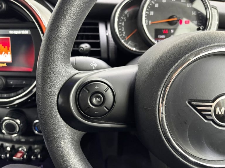 2020 MINI Hatch 1.5 Cooper Classic Hatchback 3dr Petrol Manual Euro 6 (s/s) (136 ps) Hatchback Pe...
