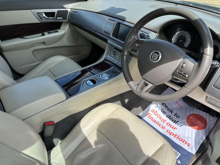 JAGUAR XF 3.0 d S V6 Portfolio 2009