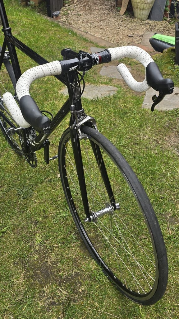 Racing bicycle 