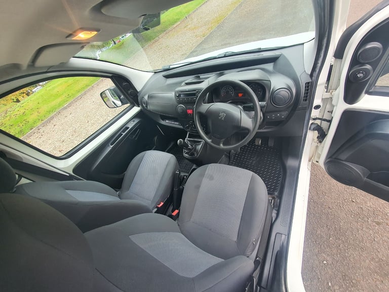 ⭐️ BIPPER . 1 YEAR MOT . LOW MILEAGE ONLY 80K MILES ⭐️⭐️