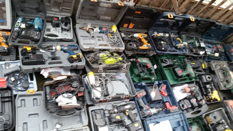 wholesale job lot only 65 on box tested tools ready to go or export 