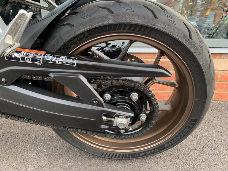 Honda CB 650 R - 1 OWNER - 2 YEAR WARRANTY