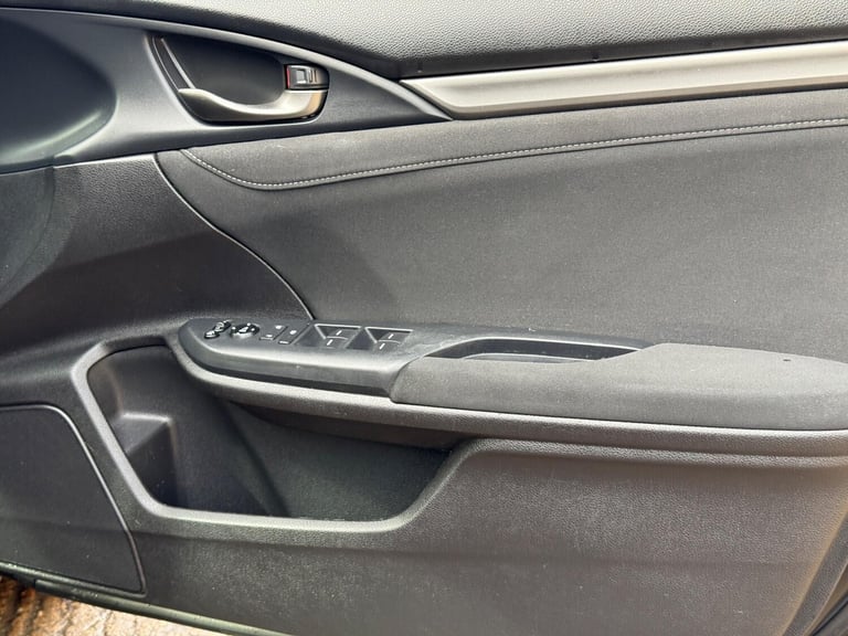 2017 Honda Civic 1.0 VTEC Turbo SR Euro 6 (s/s) 5dr Petrol