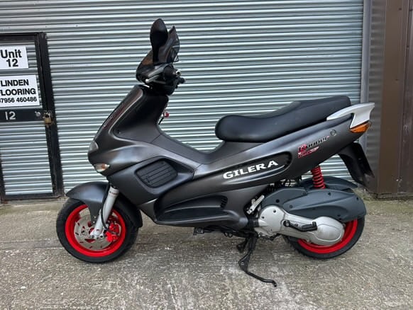 Gilera, RUNNER, 2002, 124 (cc)