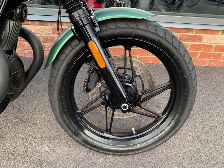 Moto Guzzi V7 CENTANARIO - ONE OWNER - 2 YEAR WARRANTY 