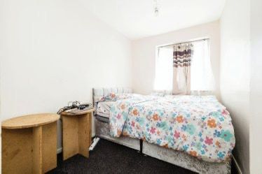 image for AVAILABLE NOW (BILLS INCLUDED) .. BIG MEDIUM ROOM FOR £685pcm, IN HORNCHURCH, RM12 5QJ