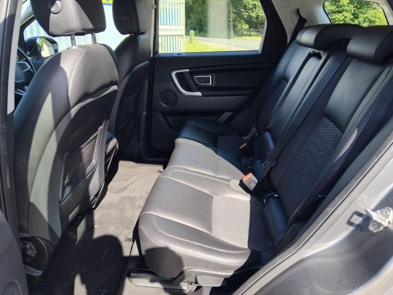 LAND ROVER DISCOVERY SPORT 2.0 TD4 SE Tech Grey Manual Diesel 2015